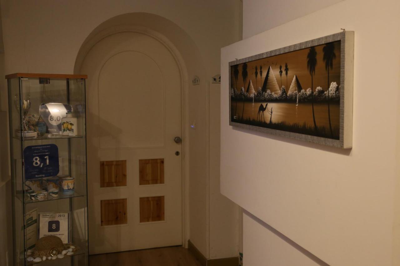 Bed And Breakfast Centro Storico Σαλέρνο Εξωτερικό φωτογραφία